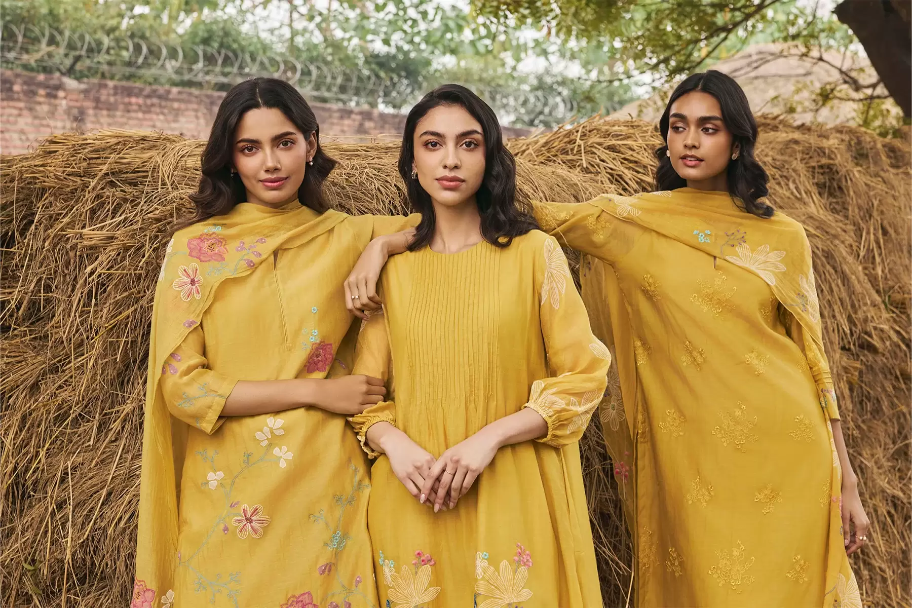 Exclusive  Women's Fashion